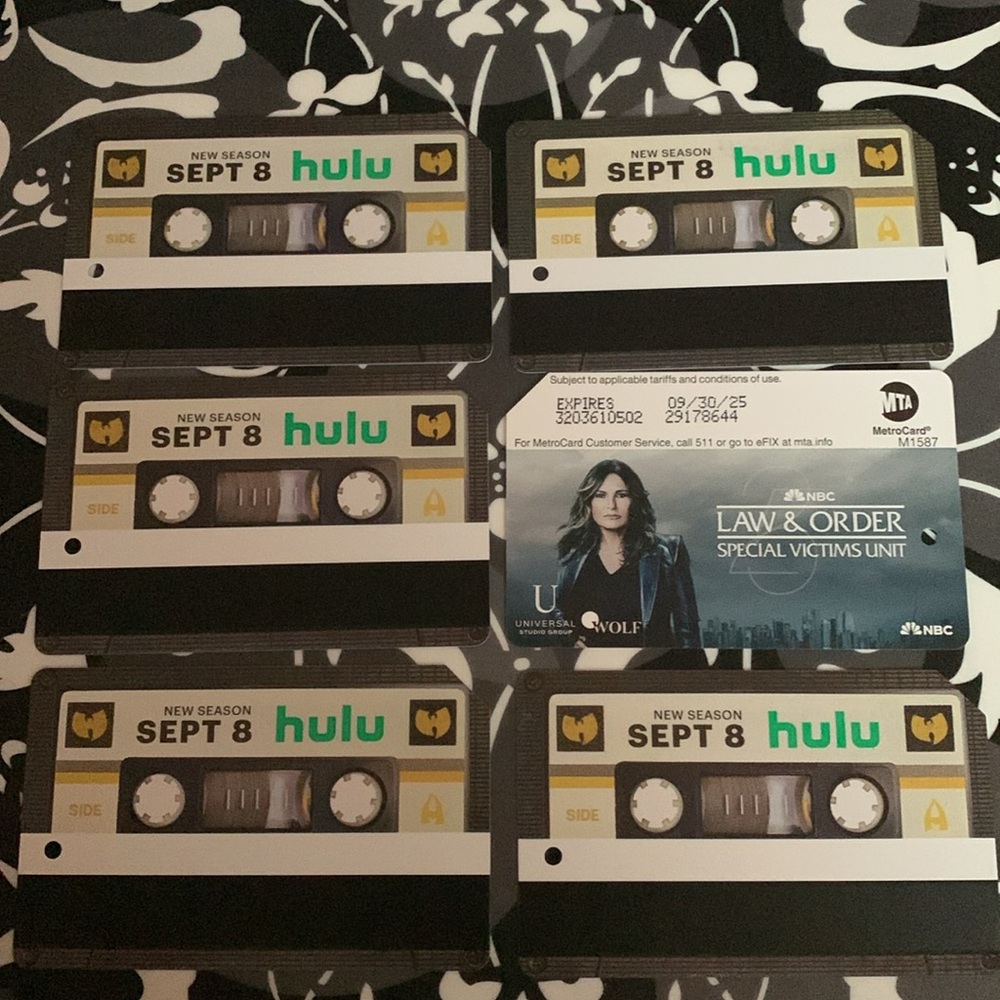 Hulu's Wu-Tang Metrocard - Wu Tang - With Bonus C… - image 3